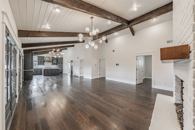 4617 Houghton Avenue, Fort Worth, TX 76107