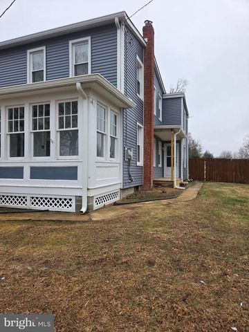 634 E FRONT ST, Florence, NJ 08518