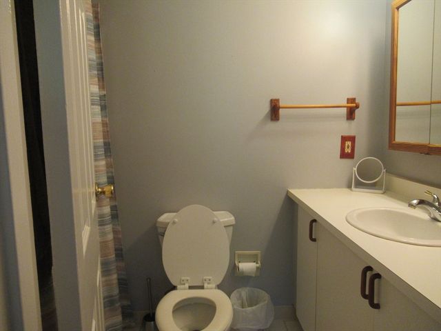 44 Loomis St. 103, Malden, MA 02148