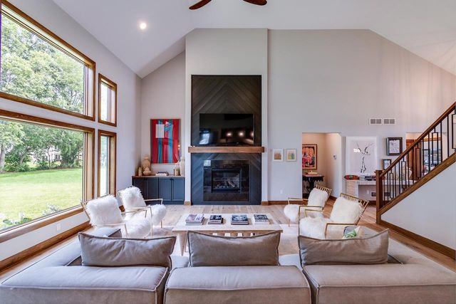 5786 Derby Downs Drive, Waunakee, WI 53597