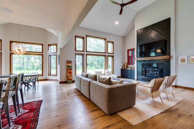 5786 Derby Downs Drive, Waunakee, WI 53597