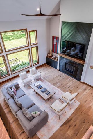 5786 Derby Downs Drive, Waunakee, WI 53597