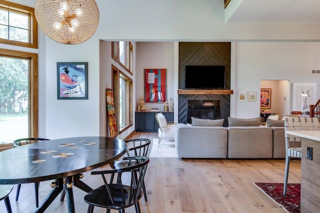 5786 Derby Downs Drive, Waunakee, WI 53597