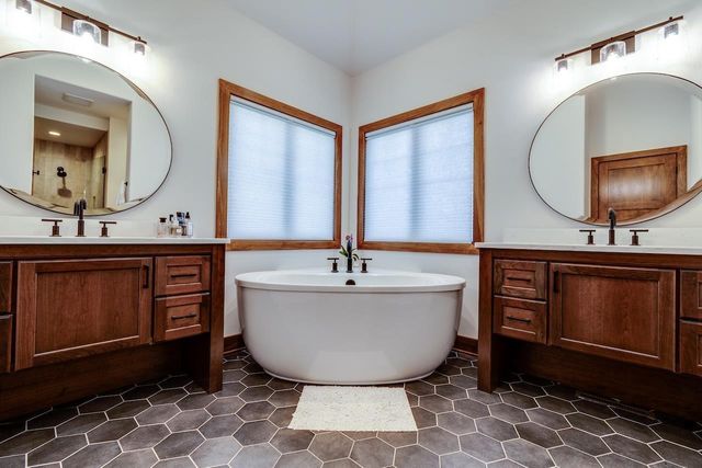 5786 Derby Downs Drive, Waunakee, WI 53597