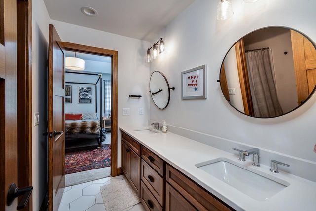 5786 Derby Downs Drive, Waunakee, WI 53597