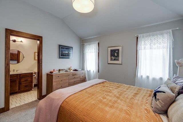 5786 Derby Downs Drive, Waunakee, WI 53597