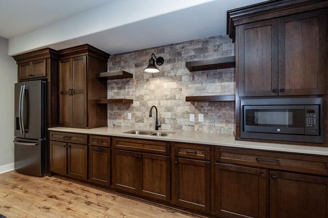 5786 Derby Downs Drive, Waunakee, WI 53597