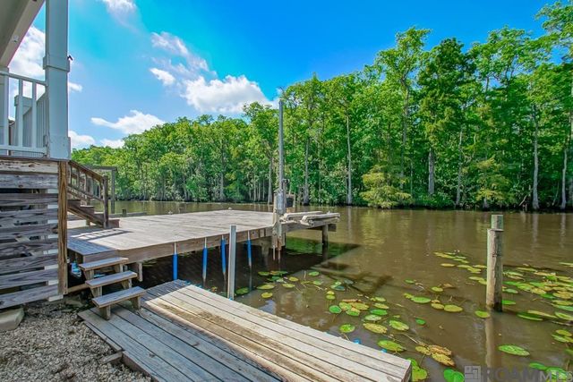22986 Chene Blanc Ln, Maurepas, LA 70449