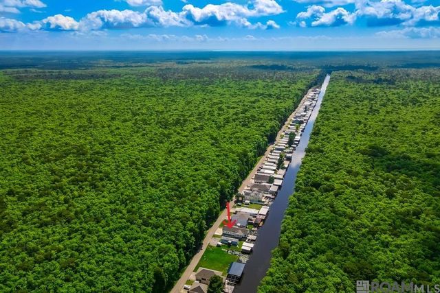 22986 Chene Blanc Ln, Maurepas, LA 70449