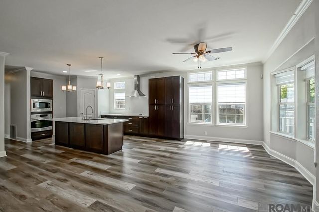 22986 Chene Blanc Ln, Maurepas, LA 70449