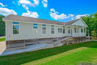 22986 Chene Blanc Ln, Maurepas, LA 70449