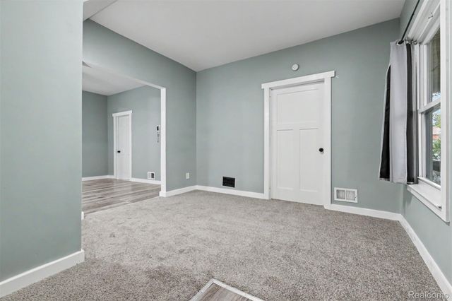 8397 Lane Street, Detroit, MI 48209