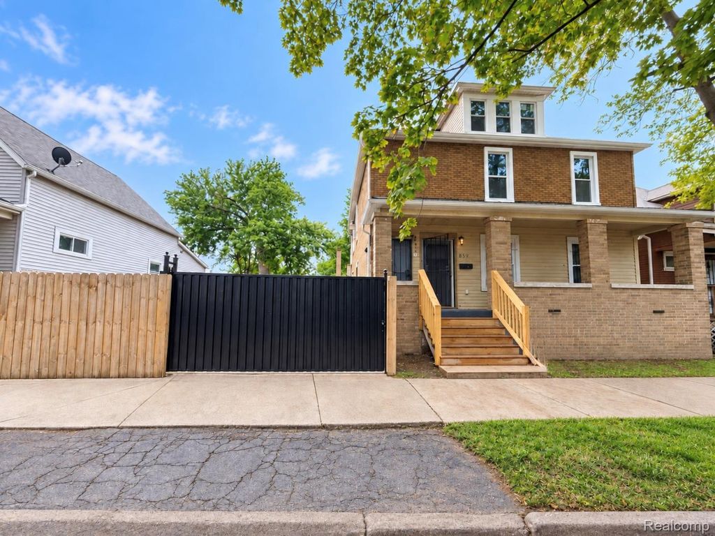 8397 Lane Street, Detroit, MI 48209