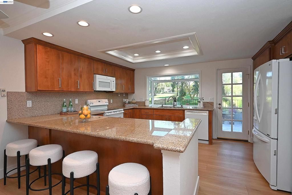 Image 17 of property listing at 597 Saint George Rd, Danville, CA 94526