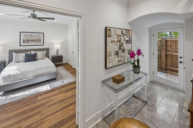 2709 Welborn Street, Dallas, TX 75219
