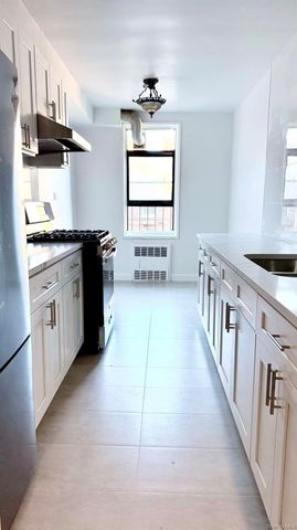 83-60 Vietor Avenue 6P, Elmhurst, NY 11373