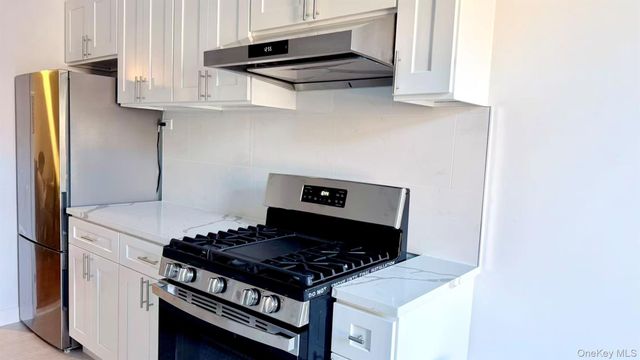 83-60 Vietor Avenue 6P, Elmhurst, NY 11373