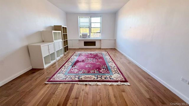 83-60 Vietor Avenue 6P, Elmhurst, NY 11373