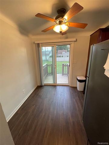 7280 Huron Street, Taylor, MI 48180