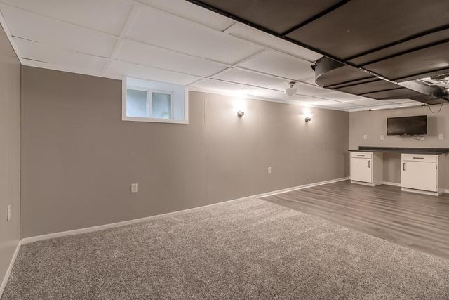 541 Nicollet Avenue, North Mankato, MN 56003