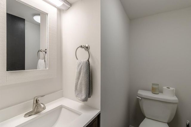 541 Nicollet Avenue, North Mankato, MN 56003