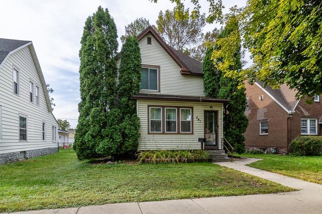 541 Nicollet Avenue, North Mankato, MN 56003