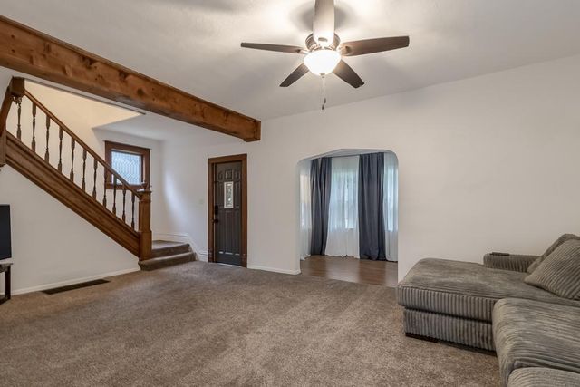 541 Nicollet Avenue, North Mankato, MN 56003