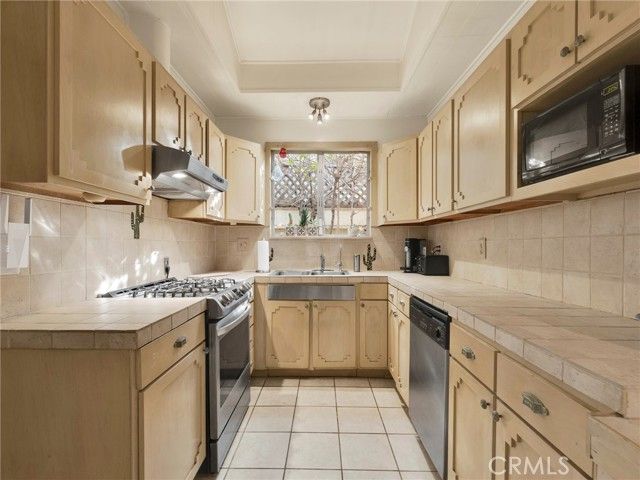 6033 Fulcher, North Hollywood (los Angeles), CA 91606