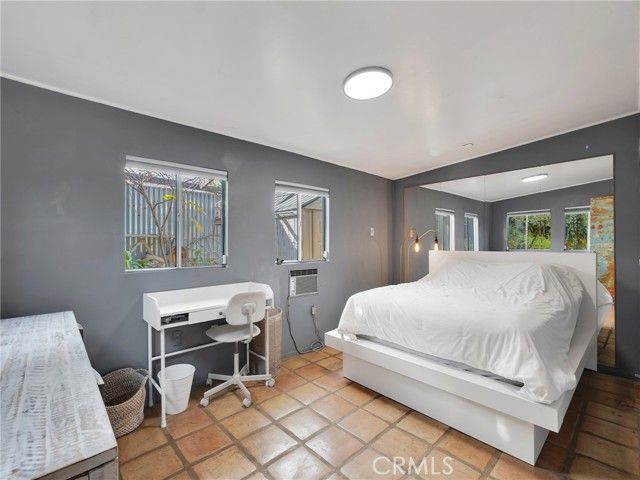 6033 Fulcher, North Hollywood (los Angeles), CA 91606