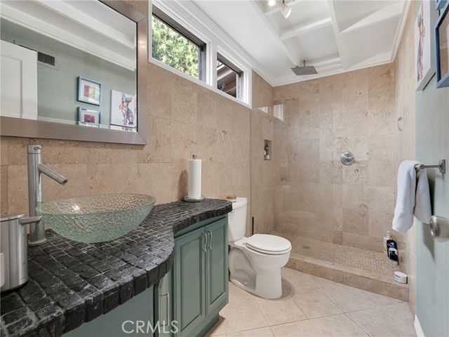 6033 Fulcher, North Hollywood (los Angeles), CA 91606