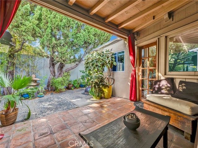 6033 Fulcher, North Hollywood (los Angeles), CA 91606