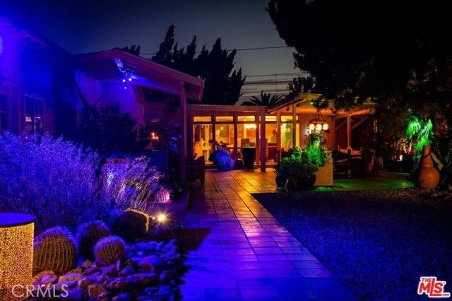 6033 Fulcher, North Hollywood (los Angeles), CA 91606