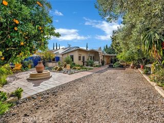 6033 Fulcher, North Hollywood (los Angeles), CA 91606