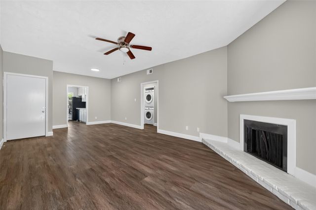 9707 Richmond Avenue 75, Houston, TX 77042