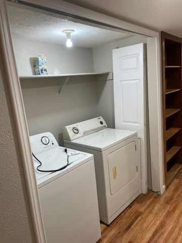 1909 Rambling Ridge Lane, Carrollton, TX 75007
