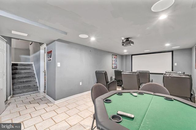 1 GRANITE CT, Sicklerville, NJ 08081