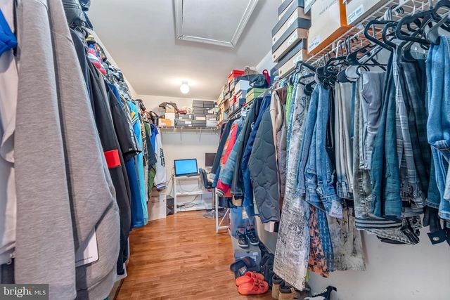 1 GRANITE CT, Sicklerville, NJ 08081