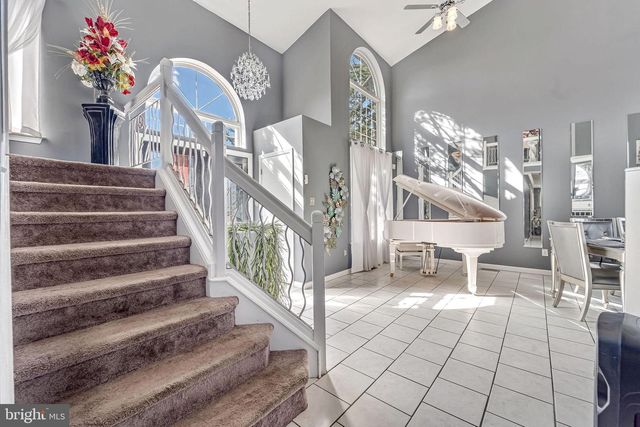 1 GRANITE CT, Sicklerville, NJ 08081