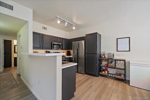 3701 Cactus Creek Court 104, Highlands Ranch, CO 80126