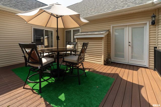 145 OAKVIEW Road, Carbondale, IL 62901