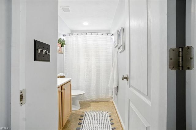 5556 Taylors Walke LN, Virginia Beach, VA 23462