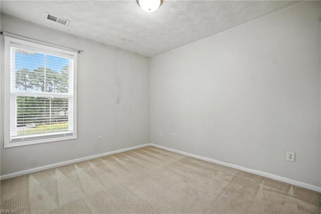 5556 Taylors Walke LN, Virginia Beach, VA 23462