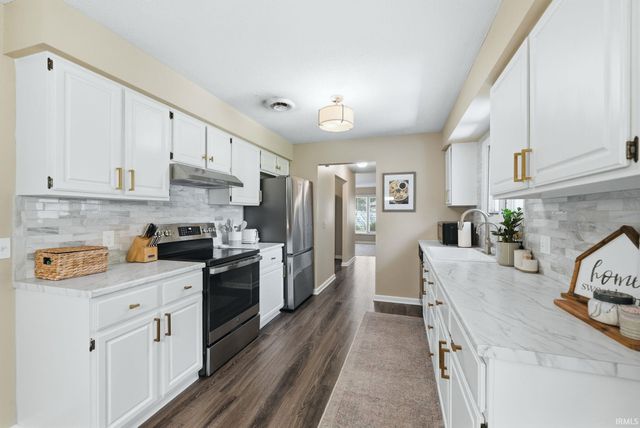 500 Greenbriar Boulevard, Auburn, IN 46706