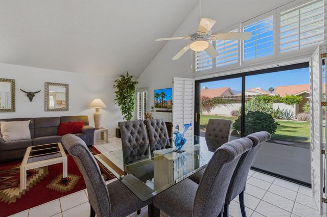 67 Verde Way, Palm Desert, CA 92260