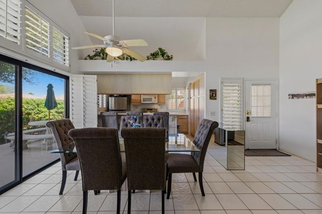 67 Verde Way, Palm Desert, CA 92260