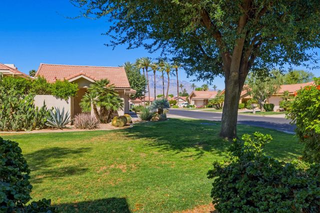 67 Verde Way, Palm Desert, CA 92260