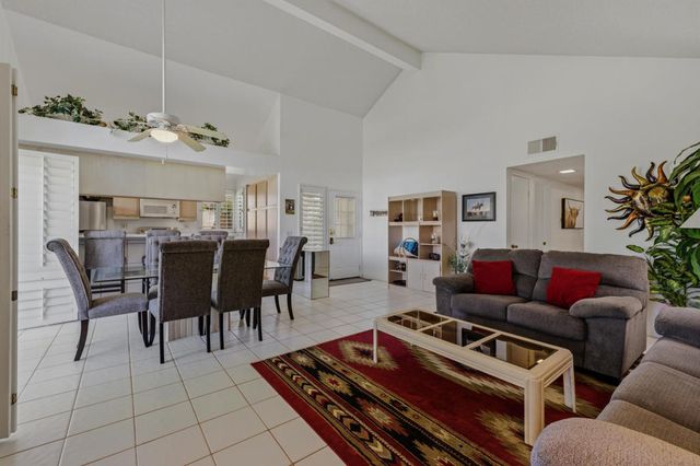 67 Verde Way, Palm Desert, CA 92260