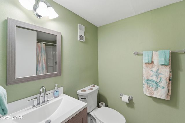 325 N Causeway Apt D104, New Smyrna Beach, FL 32169