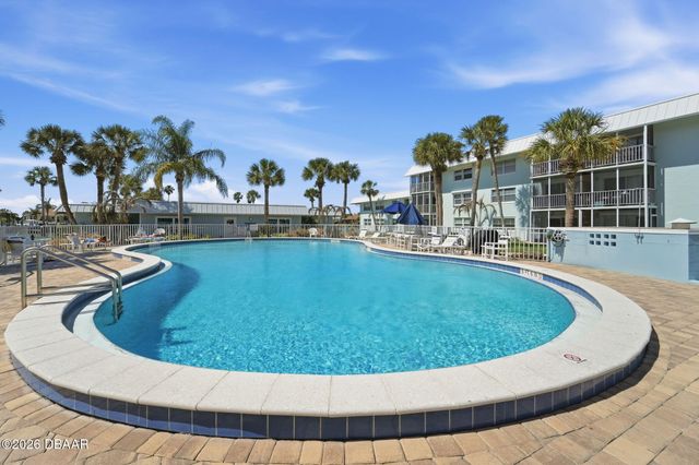 325 N Causeway Apt D104, New Smyrna Beach, FL 32169