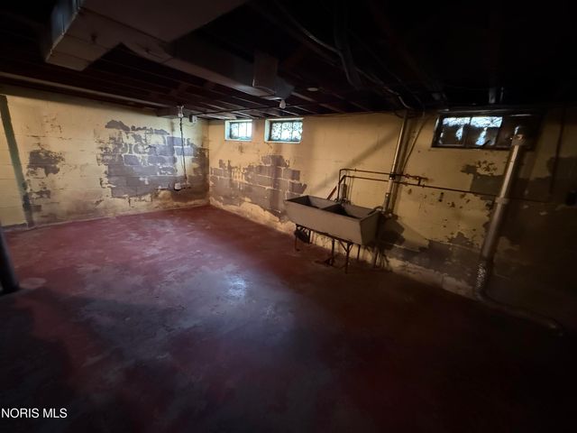 2701 Gunckel Boulevard, Toledo, OH 43606